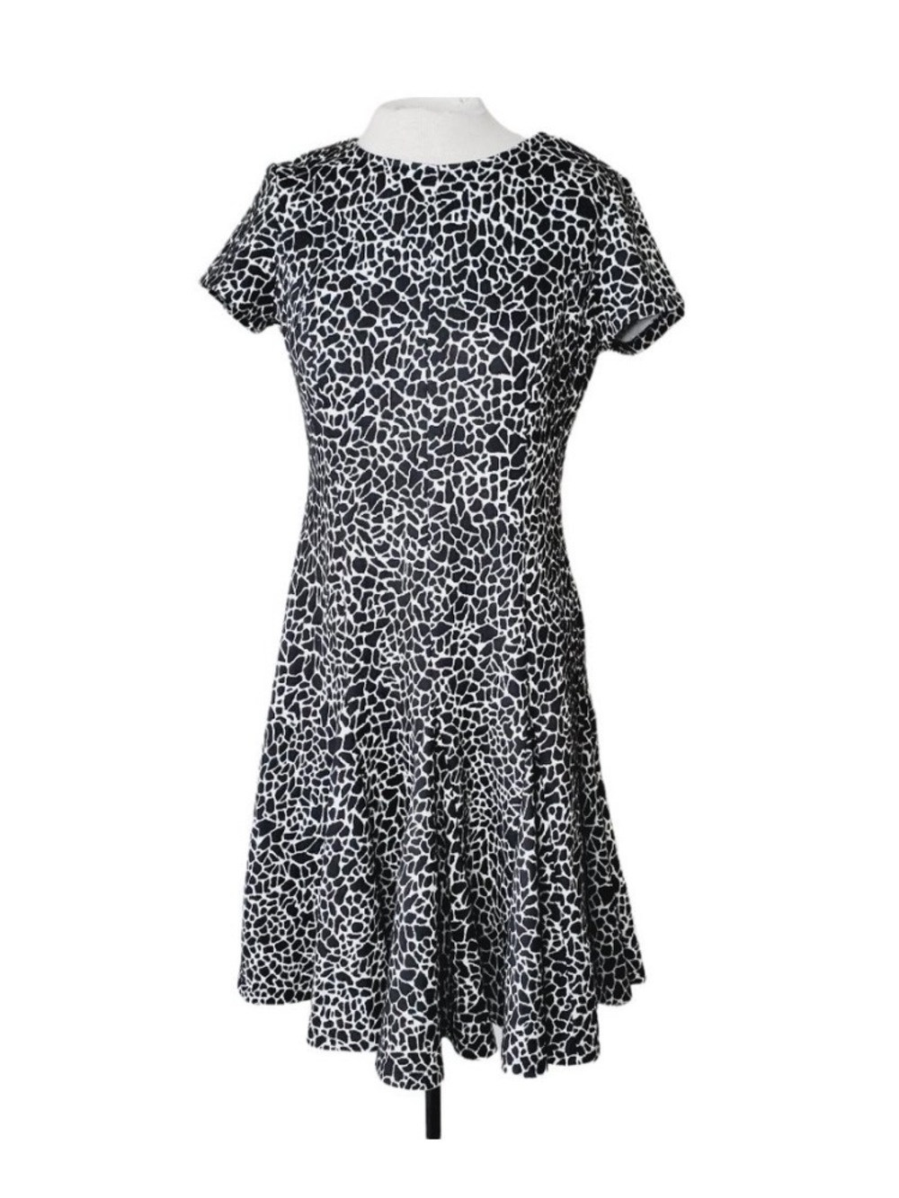 Calvin Klein Soft Stretch Knit Giraffe -Print Feminine Fit & Flare Dress